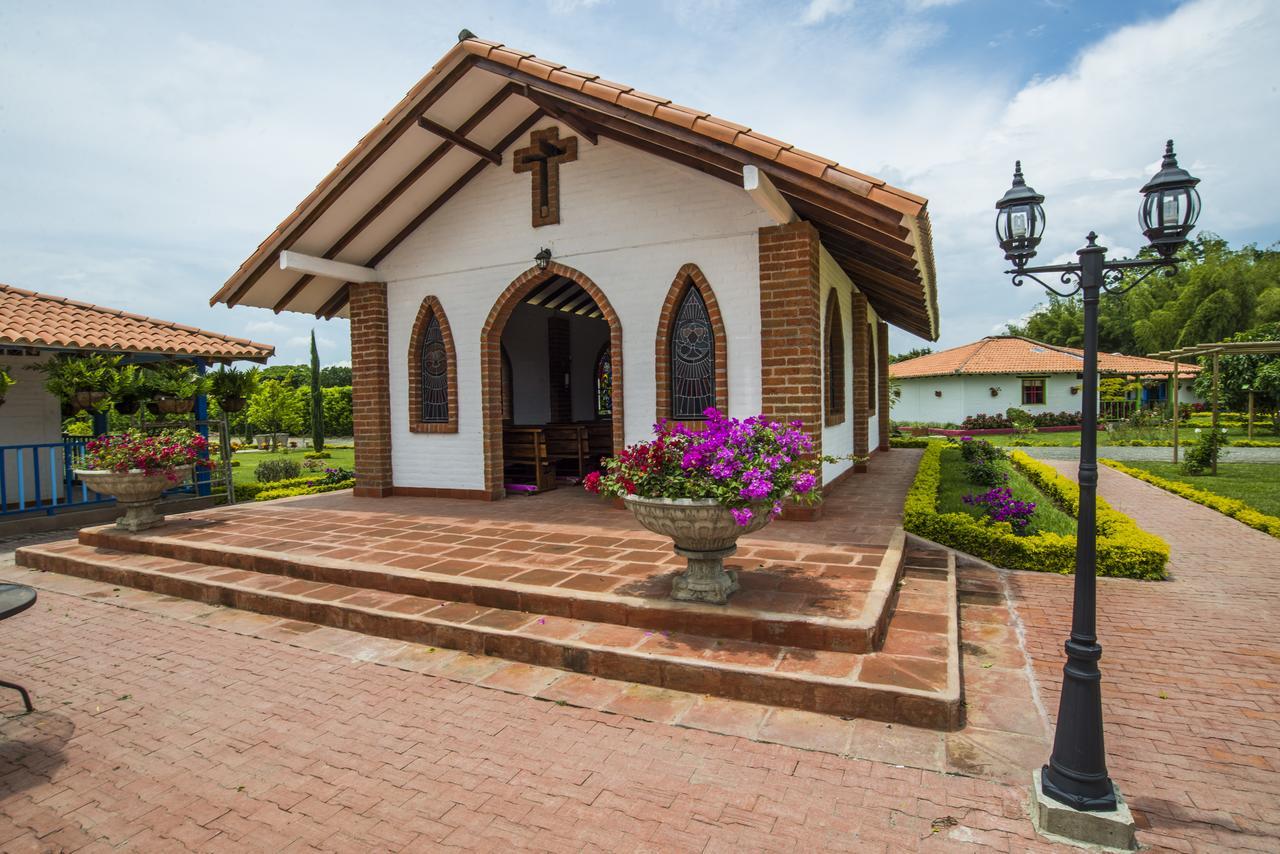 Hotel Campestre Tardes Calenas Yumbo Zewnętrze zdjęcie